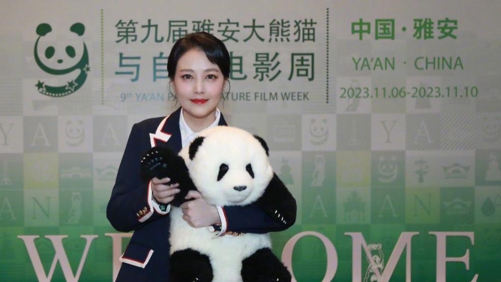 编剧辟谣离世，工作室后脚发讣告，周海媚送医病历遭泄露