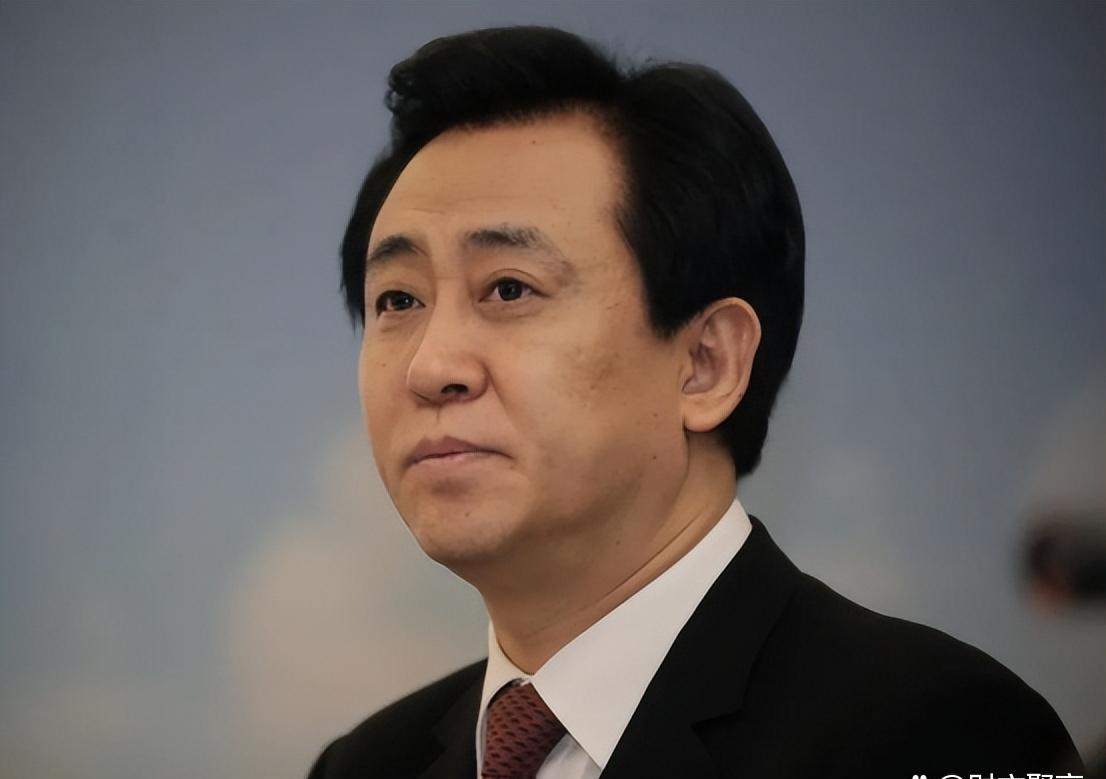 许家印|恒大歌舞团散伙，几十位上过春晚妙龄女下岗，曾被许家印视为门面