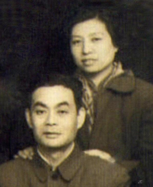 赵丽颖|师胜杰离世4年后,留妻子一人黯然流泪,为他的“任性”偿还代价