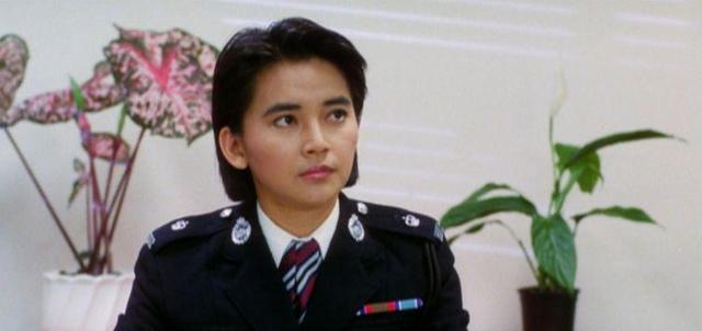 王菲|女神胡慧中23岁肥女近照曝光,争做网红获赞不崇洋接地气