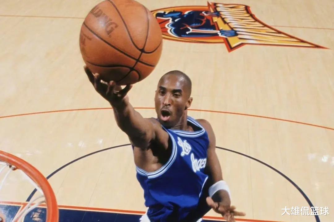 求职|美媒将科比和伯德的职业生涯作比较: 谁是更伟大的球员?