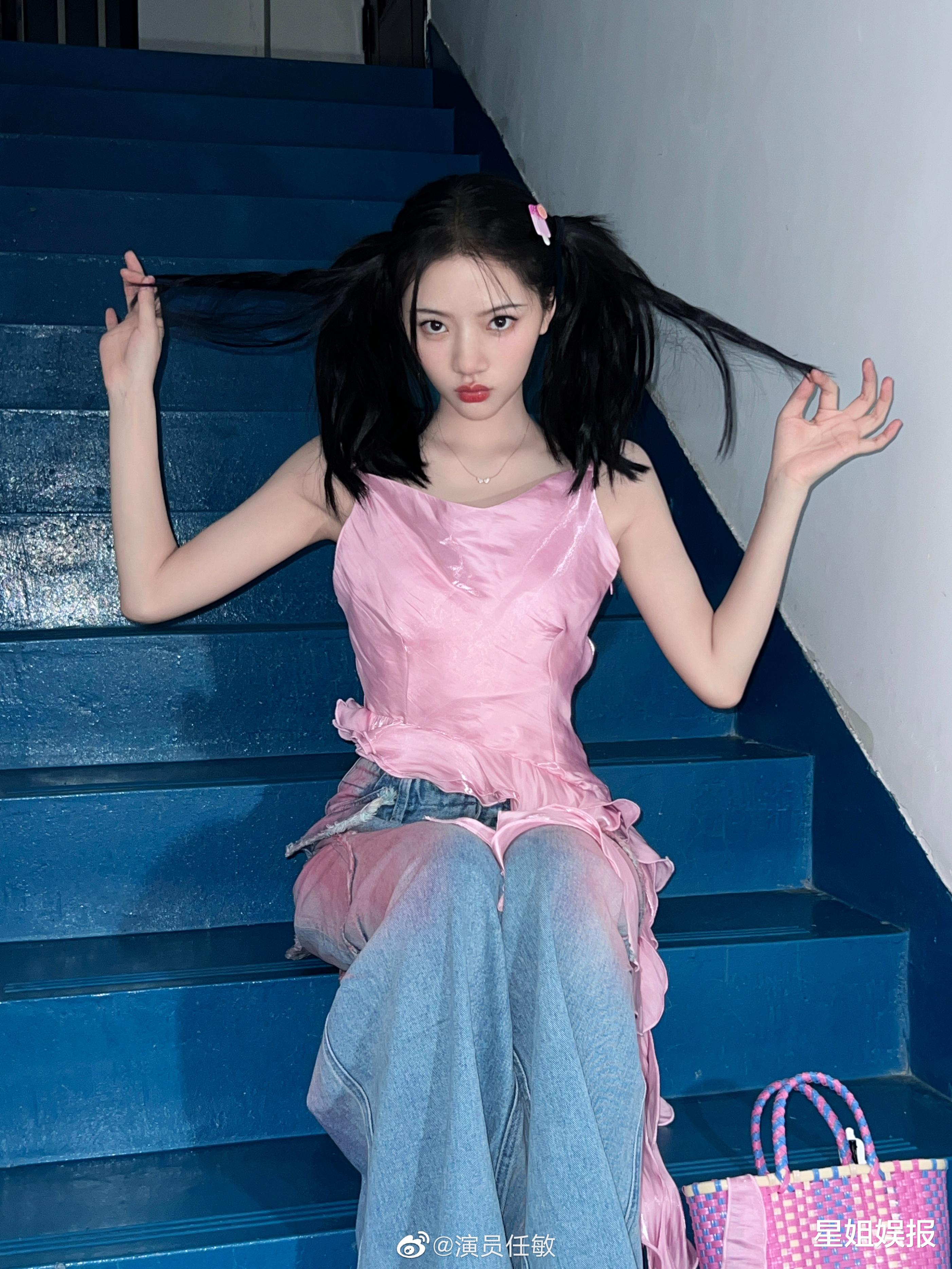 工作室 女明星的六一双马尾营业照！杨紫工作室审美一言难尽，任敏认不出