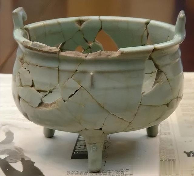 官窑|贾宝国一真一假说瓷器(X121-仿宋官窑香炉)