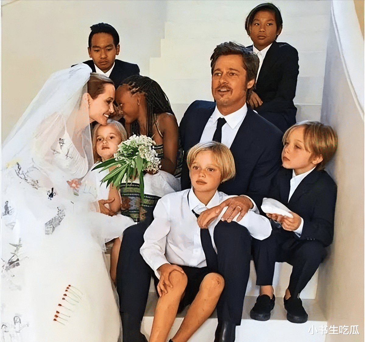 皮特的女儿：像他也像朱莉，幼时不如苏瑞可爱，长大了比她漂亮