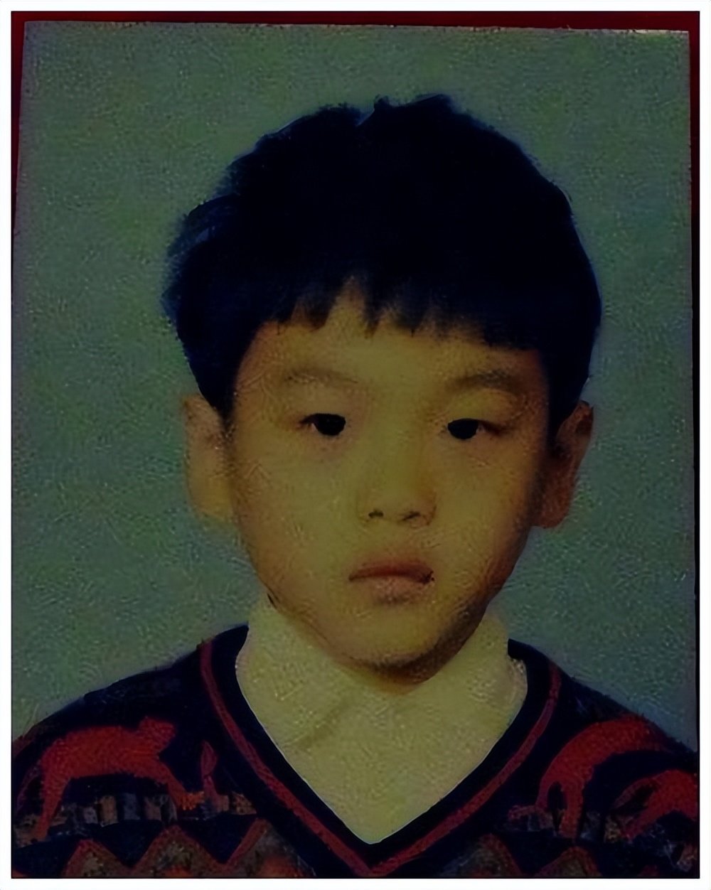 张若昀|欠债2.7亿,与儿子对簿公堂,张若昀:我想孝顺父亲,可有人不配