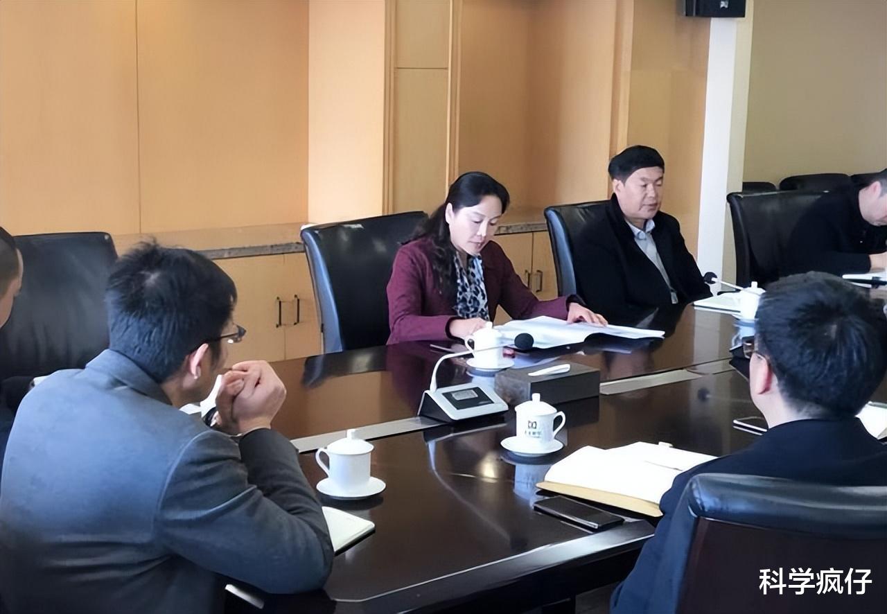 求职|深度解读:女色虎副行长曹艳丽,为什么钟爱“权色交易”?