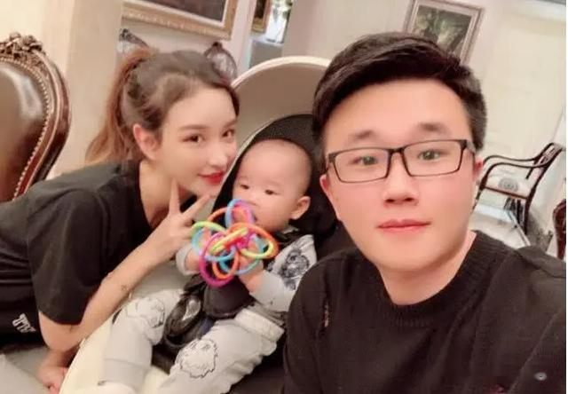 王思聪|曝王思聪差点和前任雪梨老公打起来?520在酒吧陪着他的不是甜仇