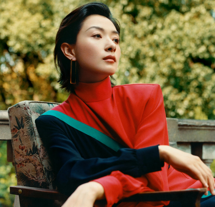 短发 锁骨发out了！夏季短发像万茜这么剪，干练个性，想换发型别错过