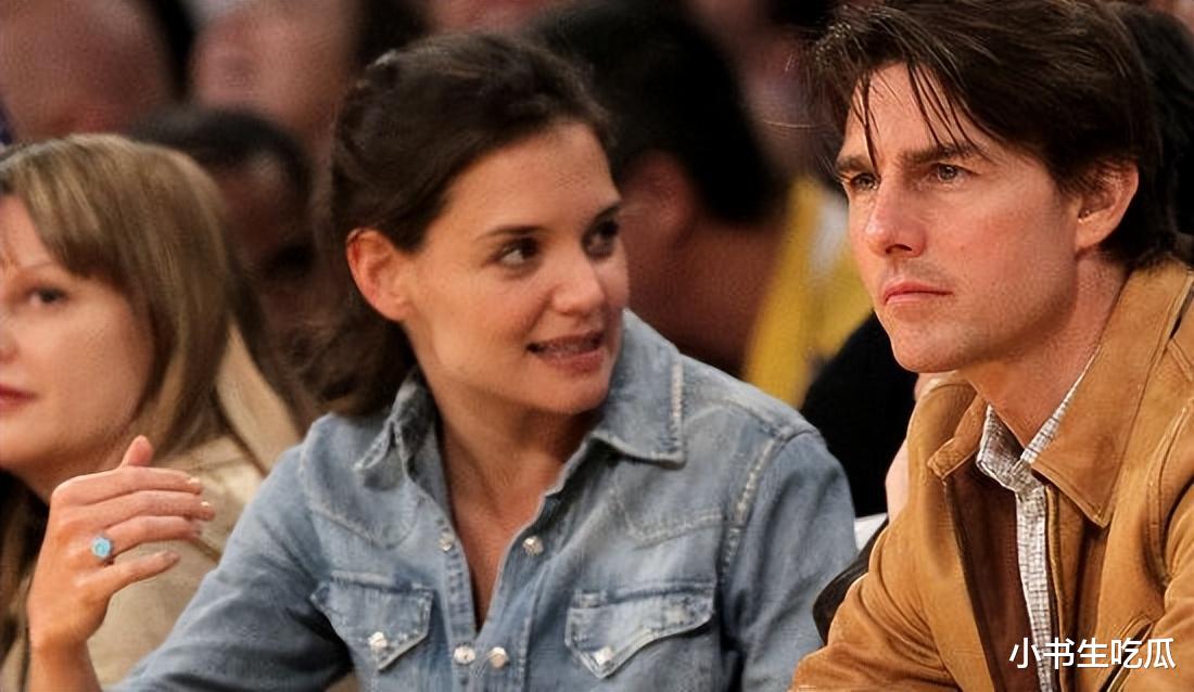 皮特的女儿：像他也像朱莉，幼时不如苏瑞可爱，长大了比她漂亮