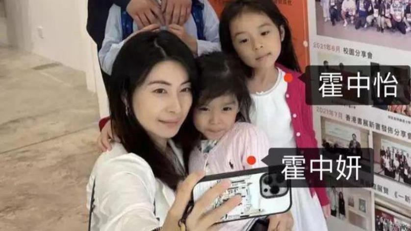 郭晶晶|郭晶晶高调晒出一家五口正脸照，女儿们颜值颇高像极了奶奶朱玲玲