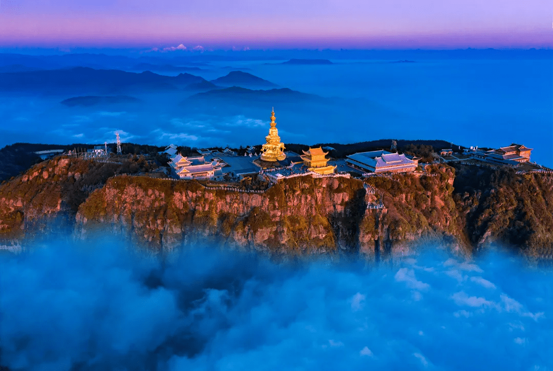 秦岭|四大佛教名山之一，拥有无尽的未解之谜，你愿意来这里探索吗