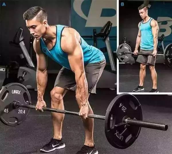 小姐姐硬拉220公斤，遭百万人围观！吊打多位猛男…