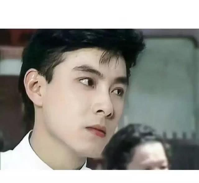 陈晓|顶级美男的榜单里陈晓为啥不是常客?只因为他的少年感太强