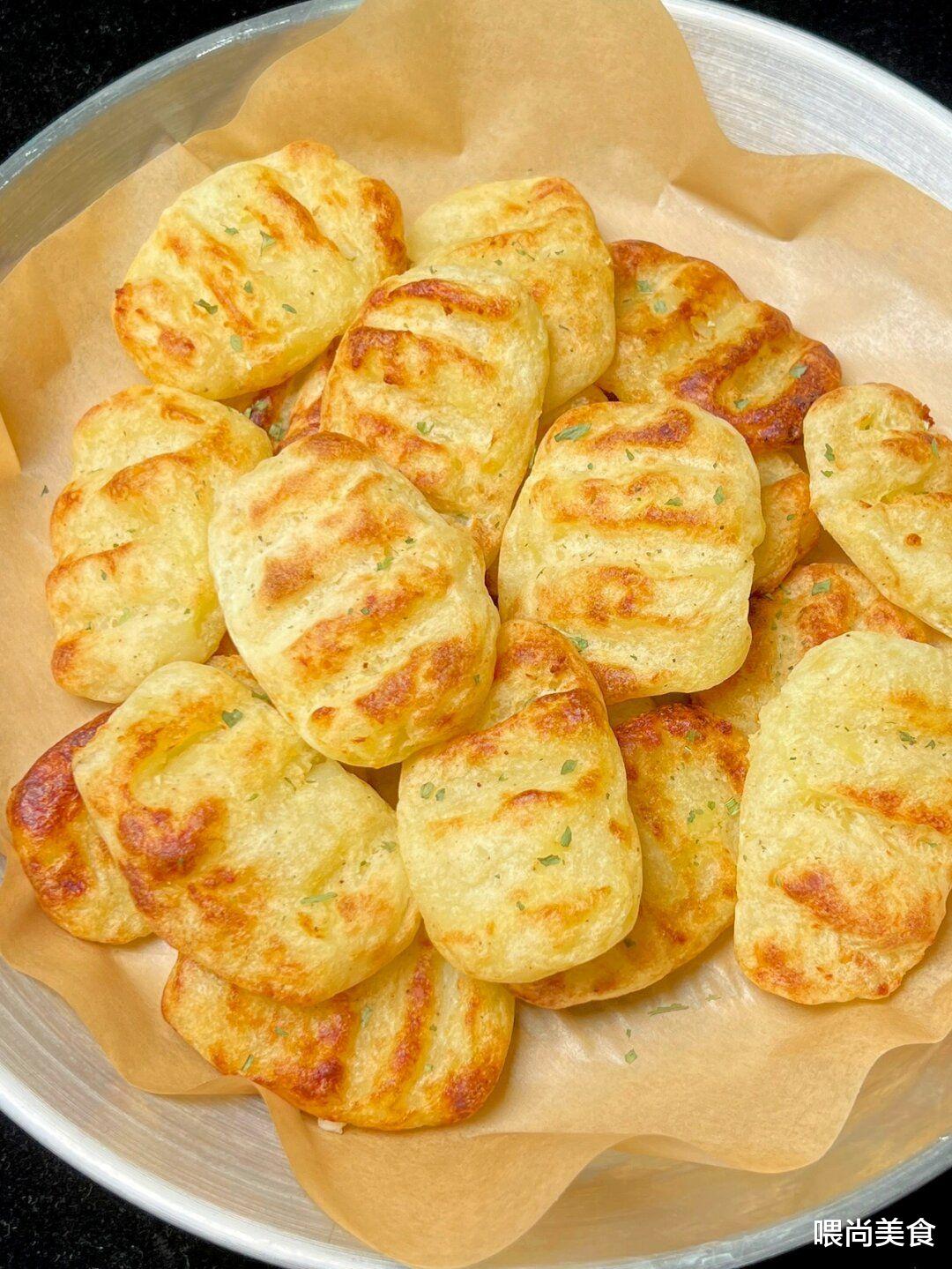 土豆|超级好吃的几道特色美食，做法简单易学，好吃又简单，而且经济又实惠，感兴趣的朋友快来试试吧。