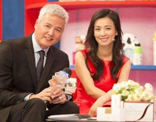 善恶终有报，花17亿买“楼”害人的张庭夫妇，如今下场大快人心