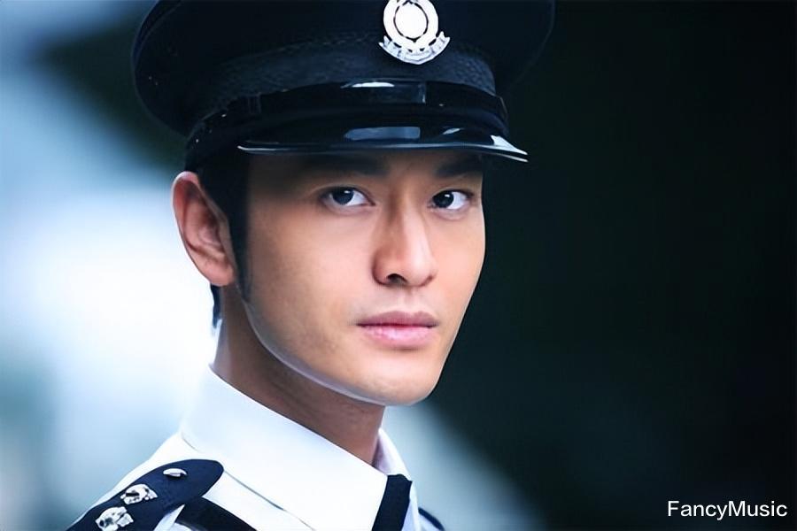 同样是被人玩梗,看了林俊杰和黄晓明,就知道情商高低的区别!