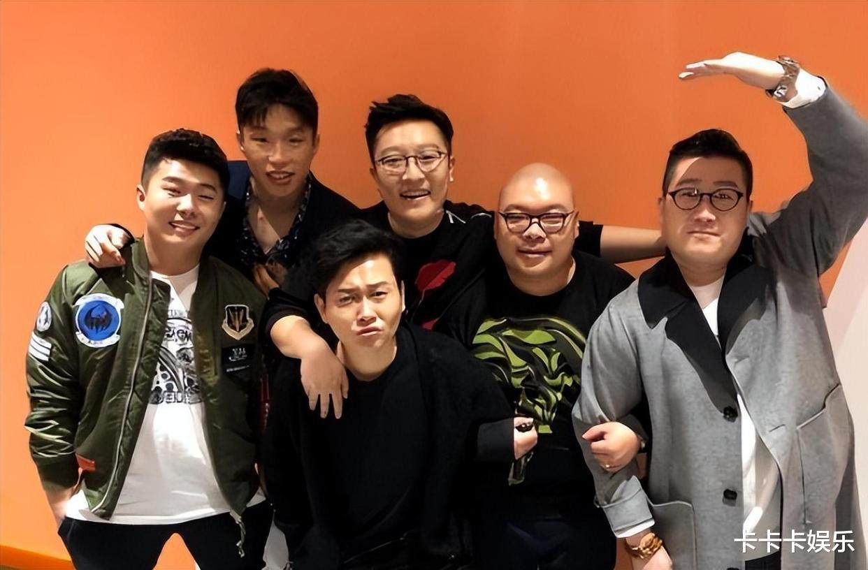 再看德云社和岳云鹏现状,才明白曹云金当年离开,并不全是为了钱