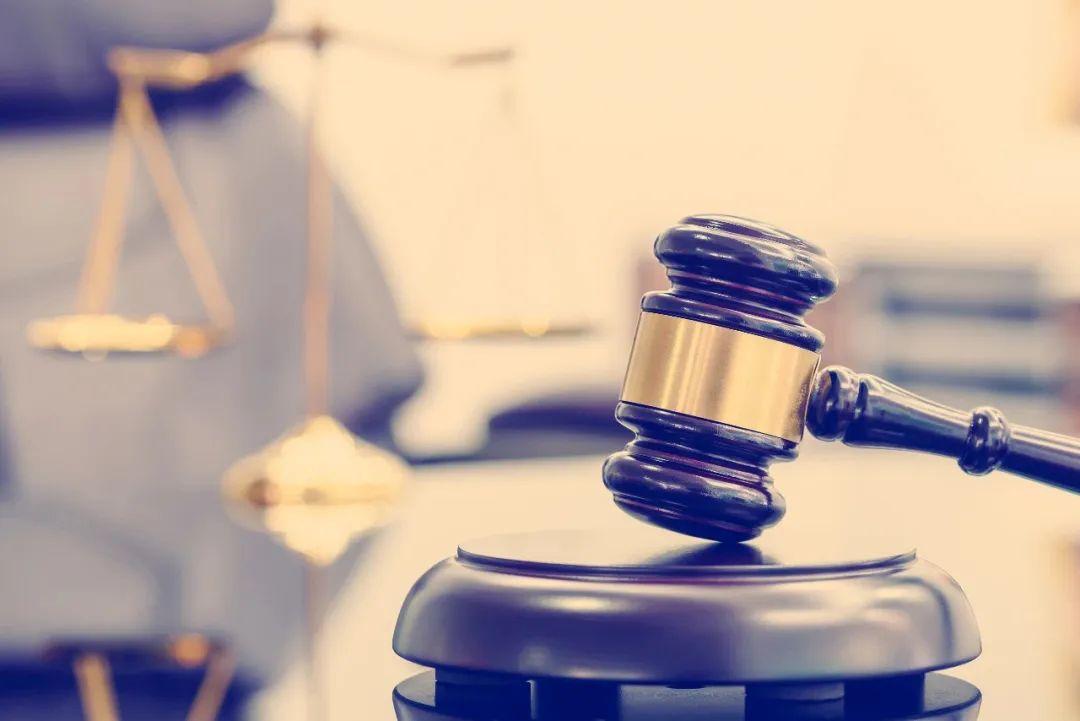 美剧|?热搜！“美剧搬运工”遭迪士尼、奈飞等集体起诉，网友担心下架：充了会员！