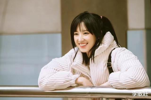 华晨宇|华晨宇王悦怡隔空秀恩爱,网友祝贺:男像女,女像男,很有夫妻相