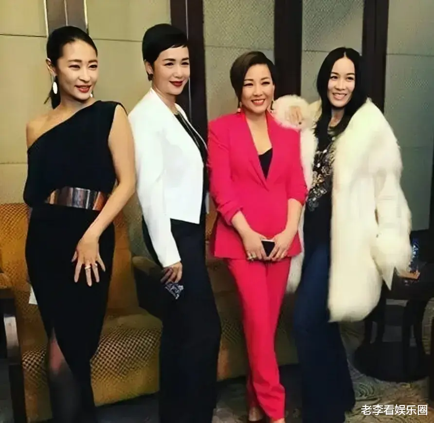 忘记李思思吧，这些短发主持人其实更性感迷人