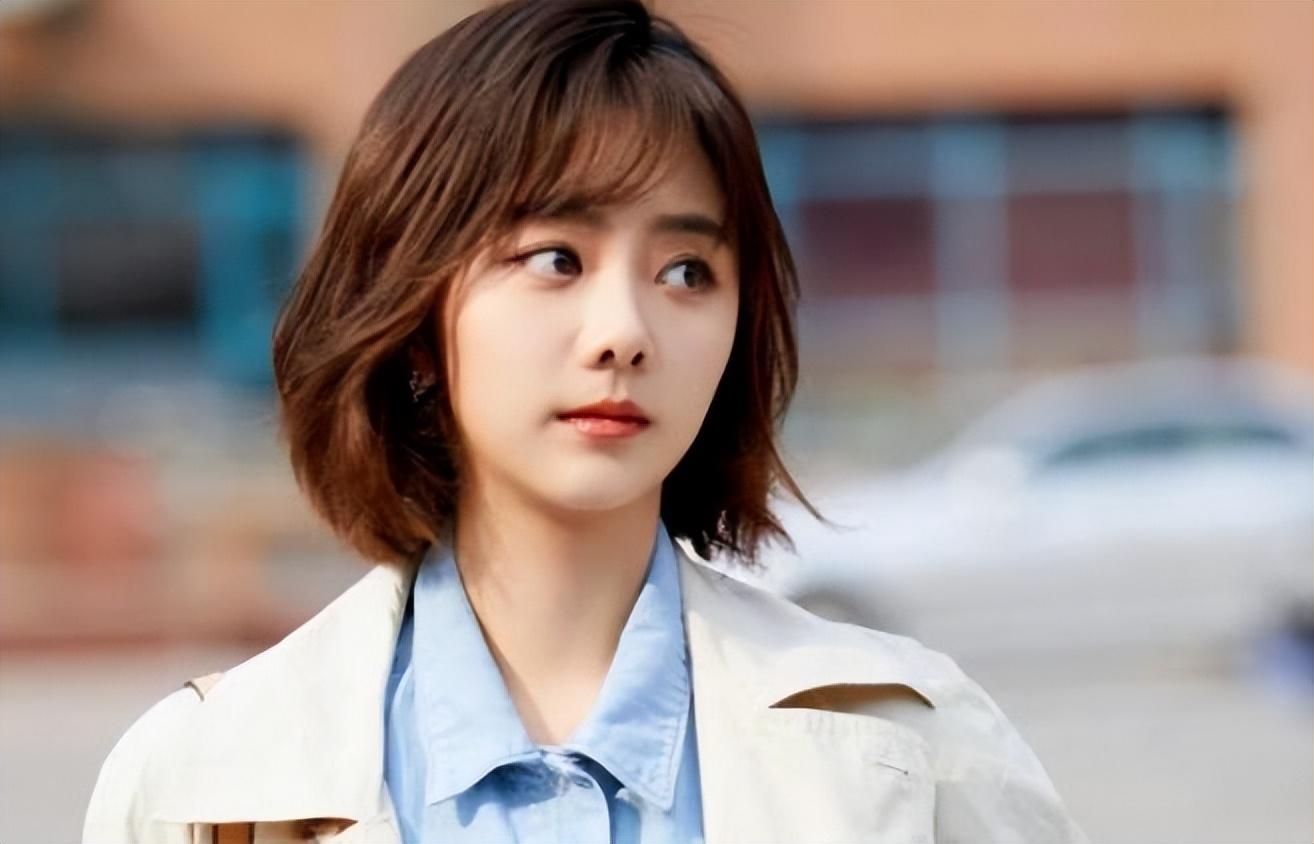 后来谭松韵的感情生活再也没有被人提及.