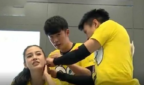 Angelababy|baby在跑男处境堪忧,名字被打错,镜头只有五分钟,跟初期待遇简直天差地别