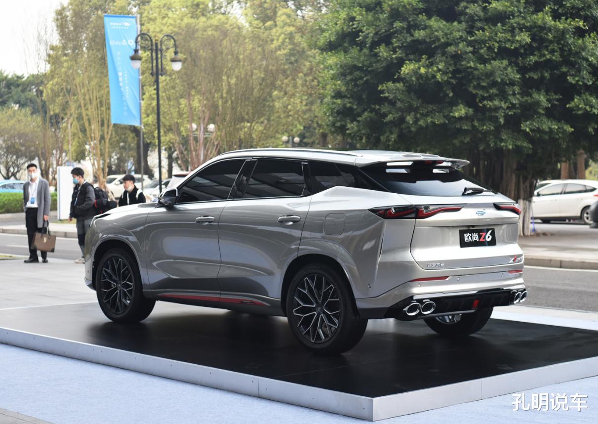 蓝鲸2.0t配爱信8at,轴距近2.8米卷到12万多,还盯着宋plus?