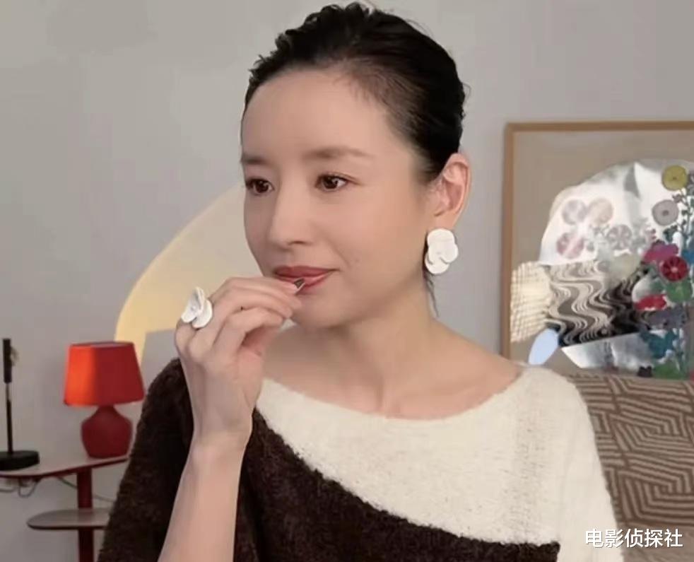 陆虎|一天6个瓜！刘雯走秀笑场，陆虎求婚成功，陈飞宇风波后首次发文