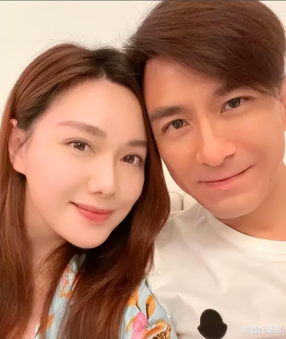 TVB|TVB吸金王由两位视帝明争暗斗,均组夫妻档出场,望提升热度