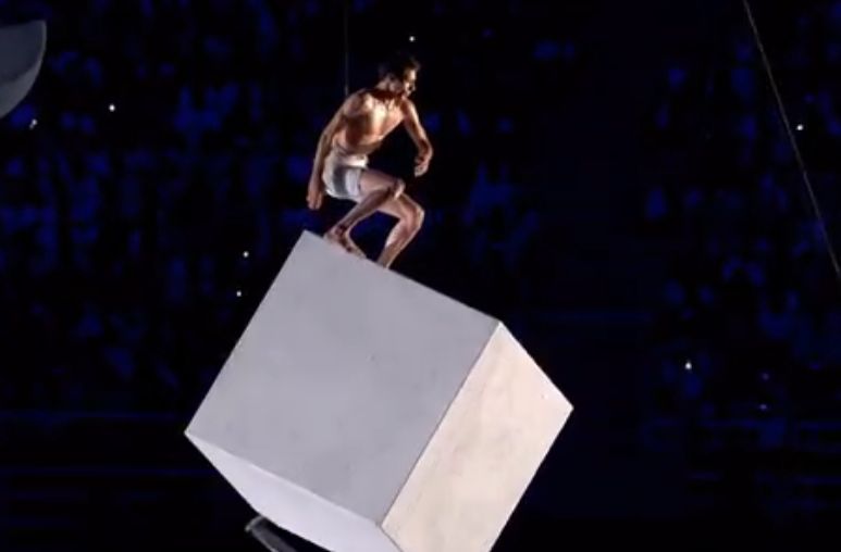 胡歌|打着艺术的幌子“耍流氓”,这些明星的做法把观众恶心坏了