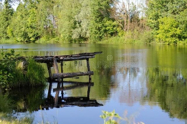 钓鱼技巧|夏季涨水好钓鱼吗?放弃这些钓鱼误区,找对时机钓位才会鱼获多多