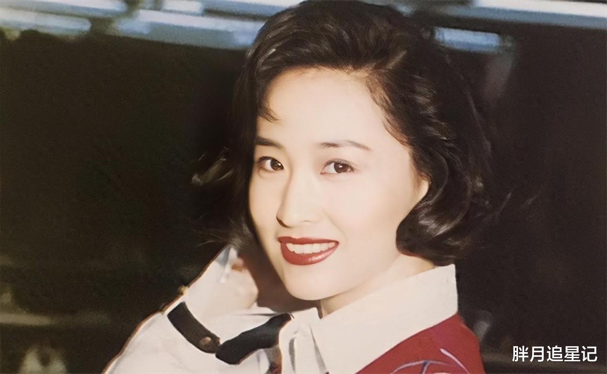 \香港第一情妇\的风云住事，曾是马景涛挚爱，被黑道大佬打掉子宫