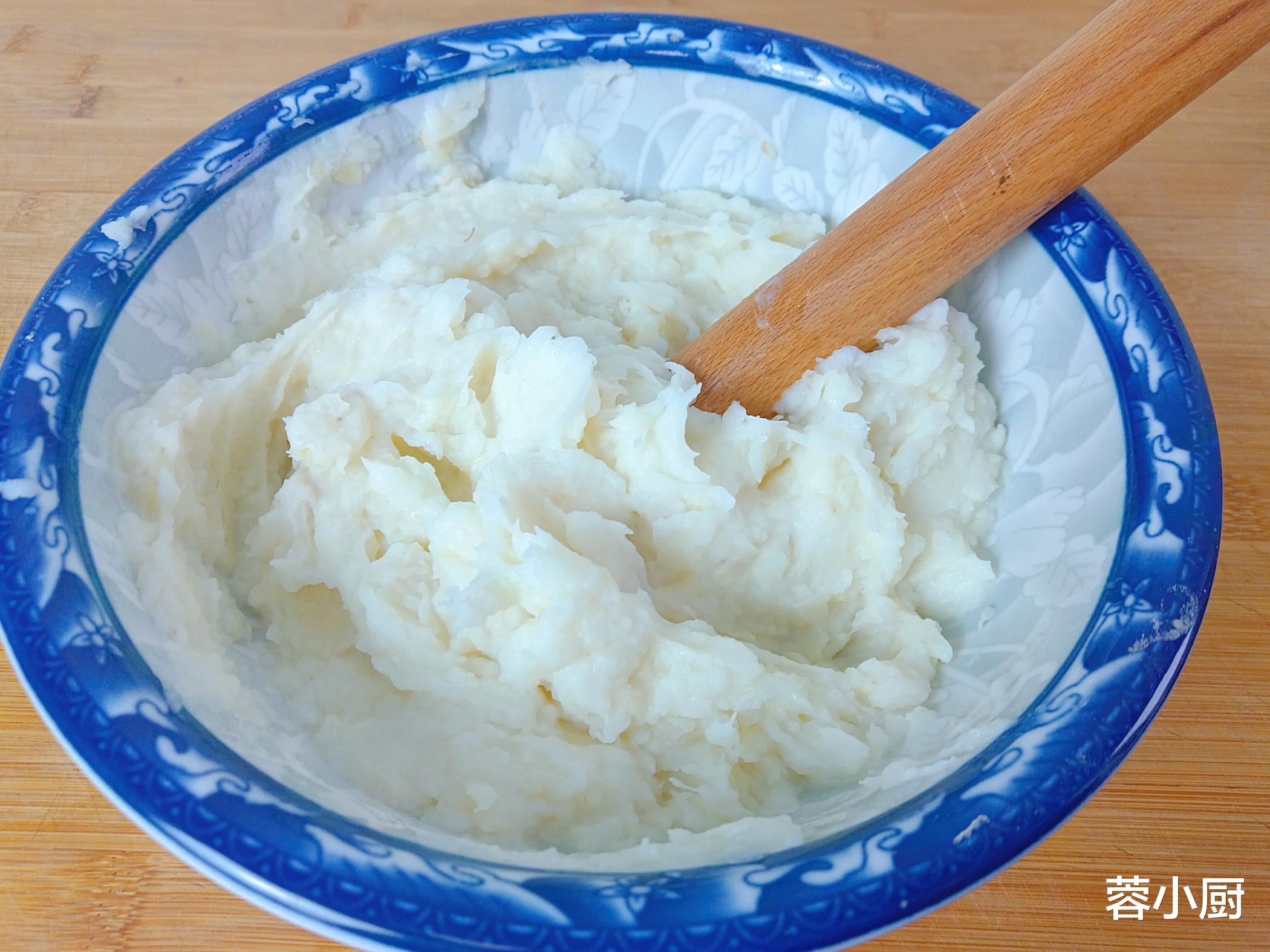 |建议女人,多善待自己,少喝奶茶多吃6道菜,脸色红润,精神饱满