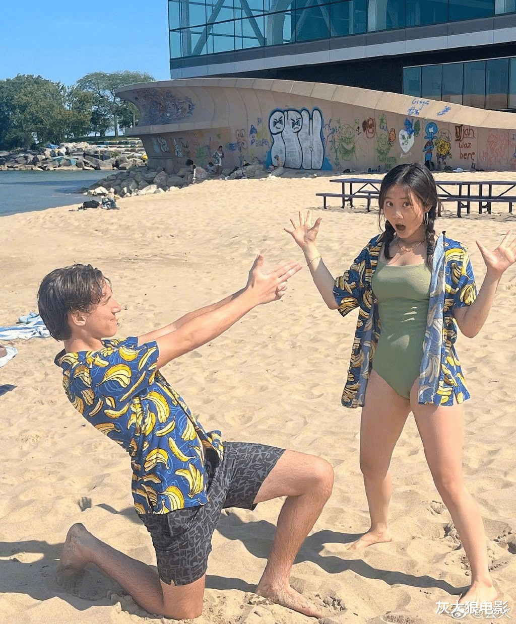 黄磊PK李湘：“穿衣性感”黄多多，“女王继承人”王诗龄