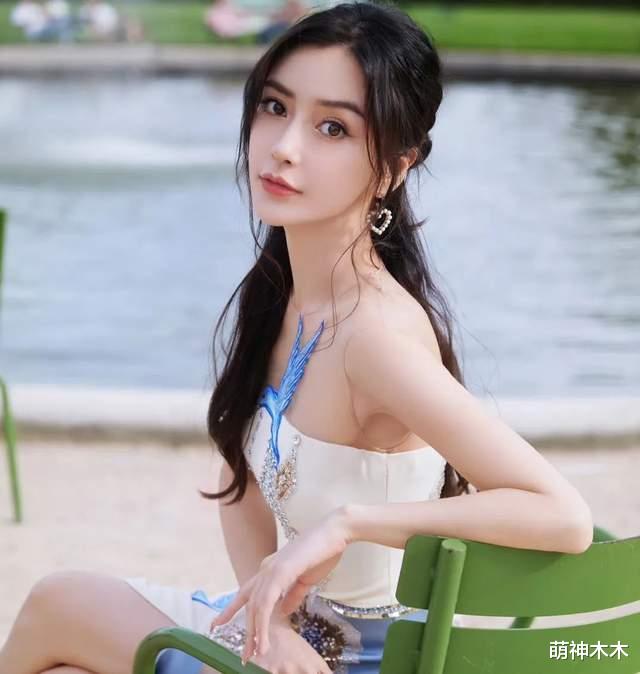 杨颖再次缺席商务活动,代言身份升级一事搁浅,要躲到什么时候?