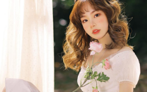 我穿越成了太医，本想摆烂到底，没成想我的嘴像开了光，皇帝差点给我磕头