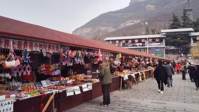 旅游消费|现在人们旅游为什么不爱消费了？景区老板说出真相，原来如此