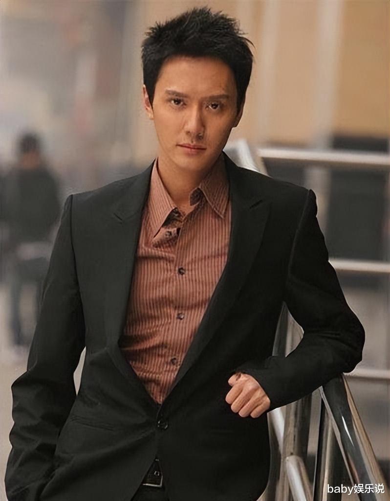 离婚两年后,冯绍峰再找新欢?