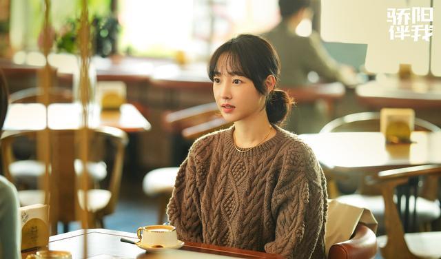 辣眼睛!朱珠和田雨的中年“亲热戏”,怎么这么油腻?