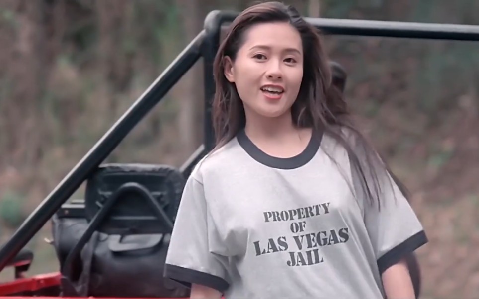 号称香港"风月片女王"的李丽珍,57岁疯狂减重,为复出不择手段