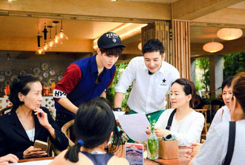 被封杀后,Angelababy国外复出!网友:人脸都变了…