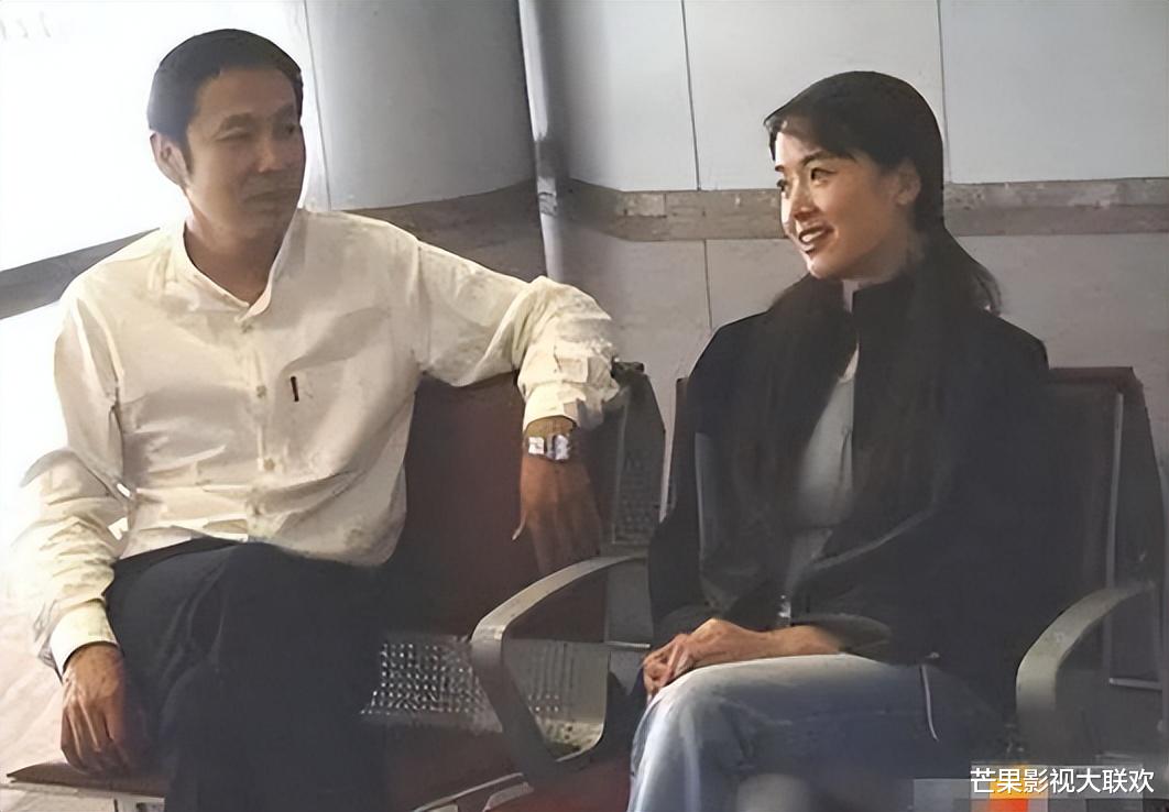 这一次,再多的名和利都救不了“风流成性”的左小青