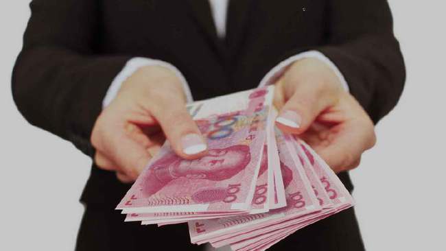 69岁女星欠债不还被抓!欠65万元无力尝还,身体状况差到无法工作