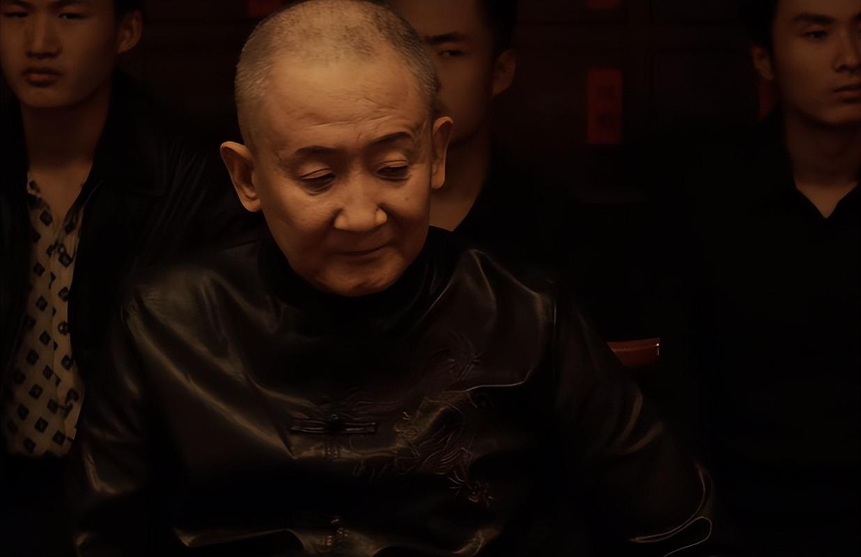 徐峥新剧仅播2天,热度第一,不愧是你们苦苦盼了4年的年代剧!