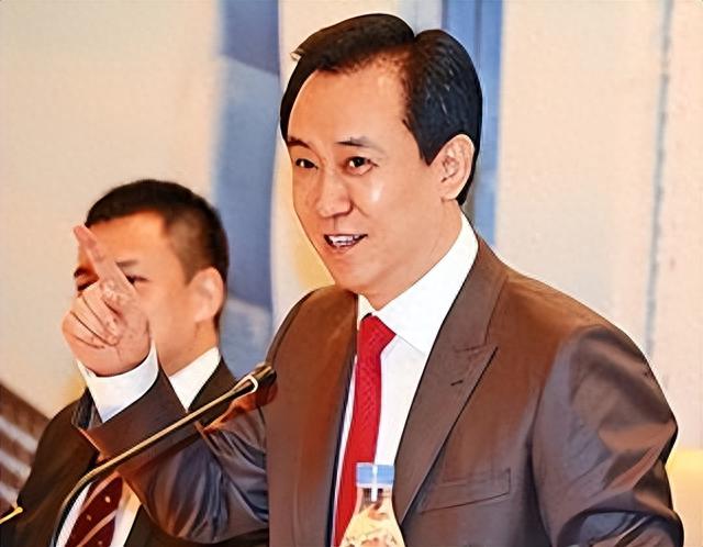 许家印为保命全部交代!供出背后三大靠山,难怪他能如鱼得水