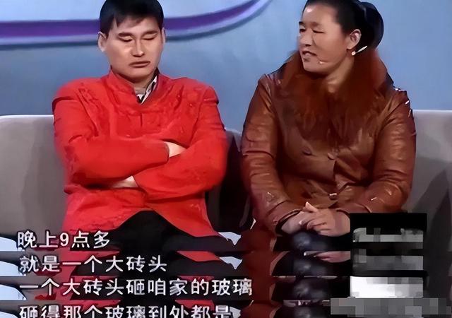 大衣哥是狠人！大门上安滚钉板，围墙上种仙人掌，粉丝们要小心