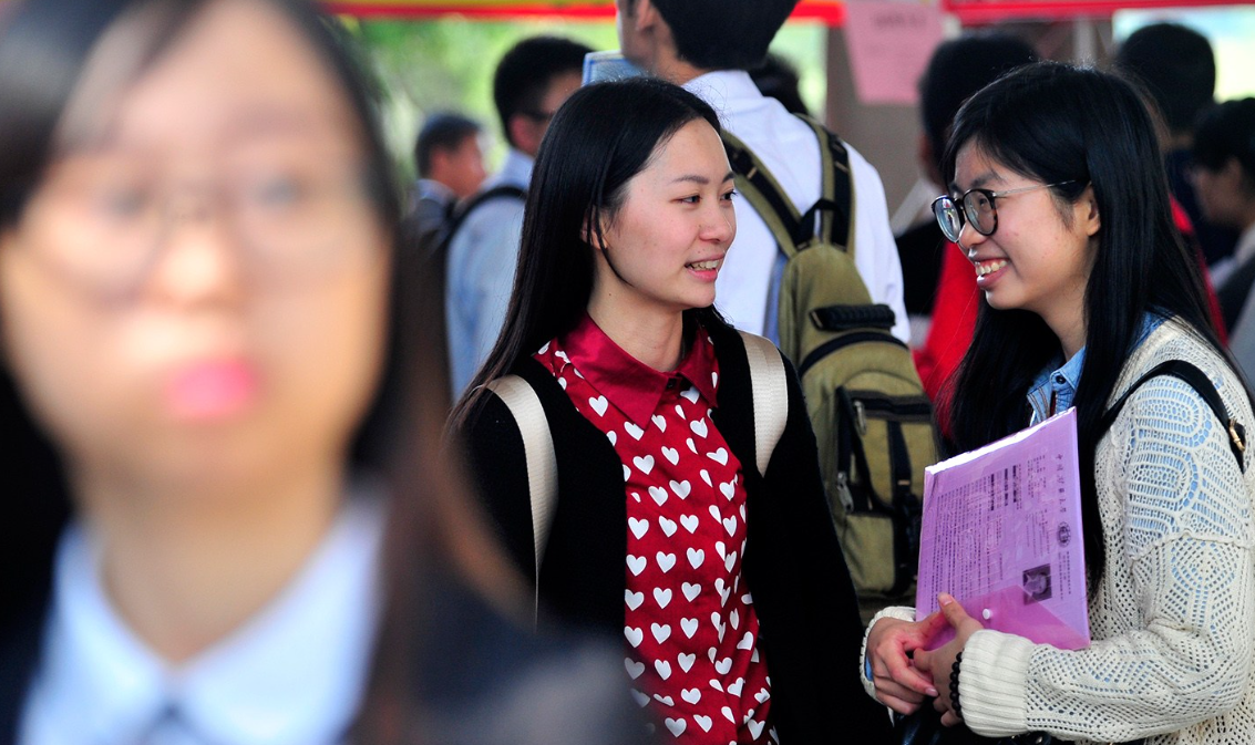 |招聘要求员工要“吃素”?毕业生直呼大开眼界,企业回应更是硬气