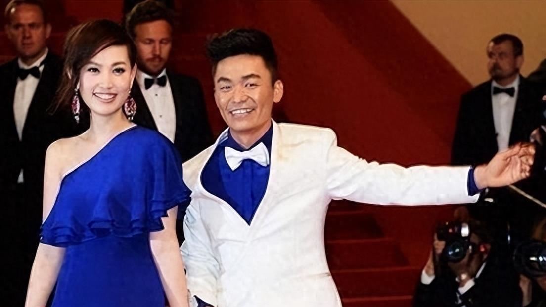 离婚7年!王子豪亲手撕掉了自己母亲马蓉的“遮羞布”