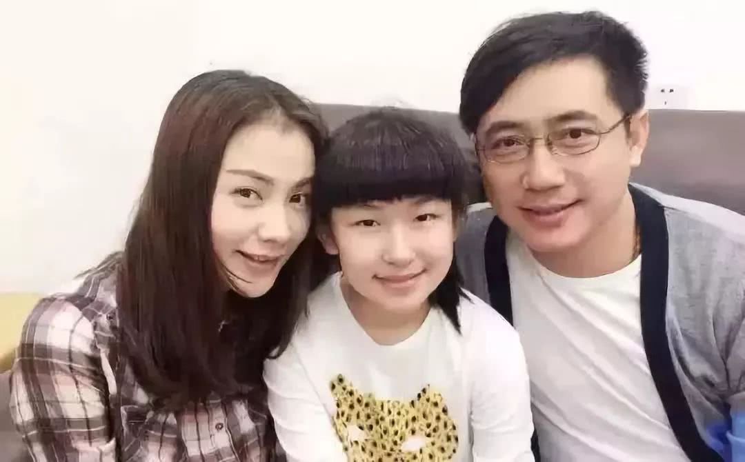 女孩|外来媳妇本地郎三代康枝子：何文茵与康家缘尽，冯子晴美过罗飞雁