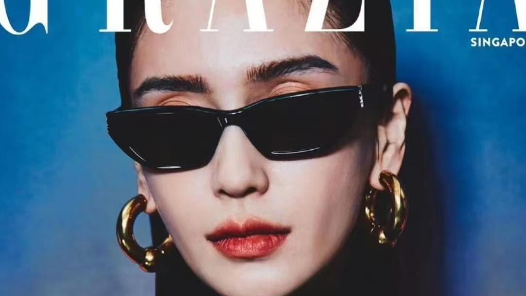 杨颖另辟蹊径海外试水，眼窝脸颊凹陷状态差，还身穿辱华品牌服饰